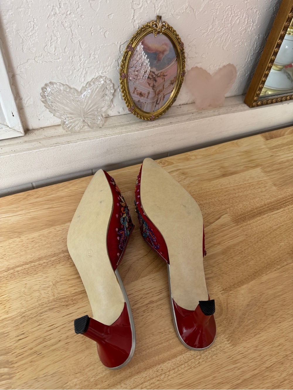 2000s Drama Beaded Pointed Toe Kitten Heels Size 9 Y2K Jewel Embellished Whimsy - Picture 11 of 15